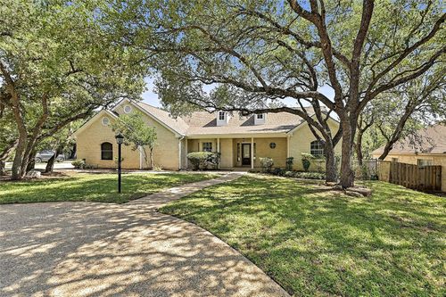 106 Los Altos Dr, Lakeway, TX, 78734-4518 | Card Image