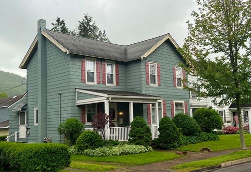 121 W 5th St, Emporium, PA, 15834-1125 | Card Image