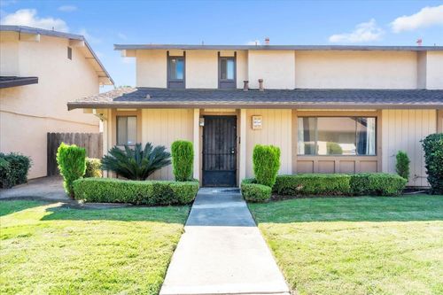 17 W Lancaster Drive, Stockton, CA, 95207 | Card Image