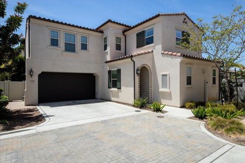 128 Unity Ln, San Marcos, CA, 92078-1406 | Card Image