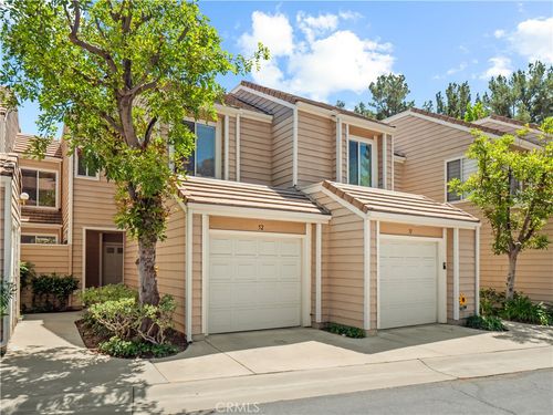 52-24514 Mcbean Pkwy, Valencia, CA, 91355-1928 | Card Image