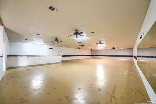 19015 K St, Home with 0 bedrooms, 0 bathrooms and null parking in Somerset TX | Image 16