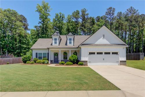 149 Manor Dr, Hull, GA, 30646-4083 | Card Image