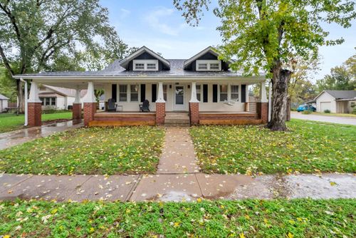 835 N Taylor St, El Dorado, KS, 67042-3914 | Card Image