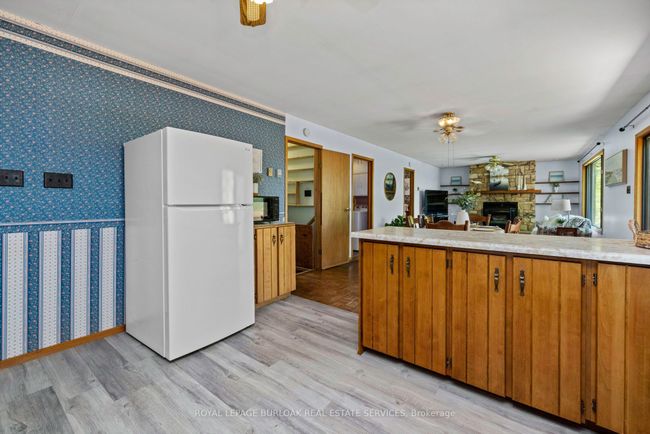 37 Dockside Dr, House other with 4 bedrooms, 1 bathrooms and 6 parking in Mckellar ON | Image 7