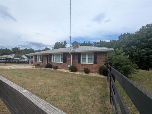 6115 Jewell Bennett Rd, Dawsonville, GA, 30534-4121 | Card Image