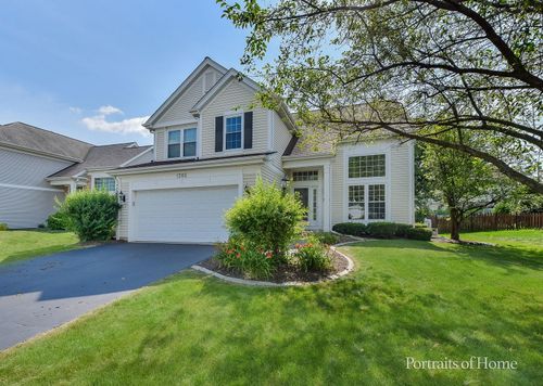 1302 Dunbarton Dr, Aurora, IL, 60502-9617 | Card Image