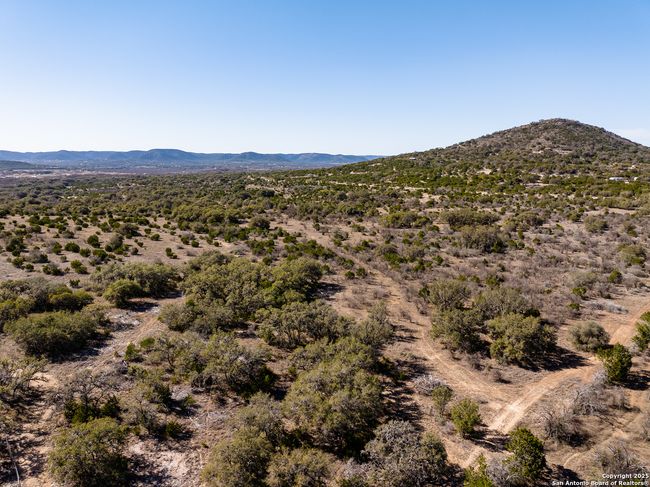 2800 Little Dry Frio Rd, Home with 0 bedrooms, 0 bathrooms and null parking in Rio Frio TX | Image 18