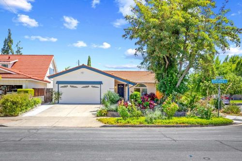5898 Ettersberg Dr, San Jose, CA, 95123-3515 | Card Image