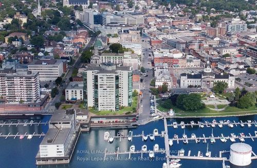 {{alt}} | Card Image