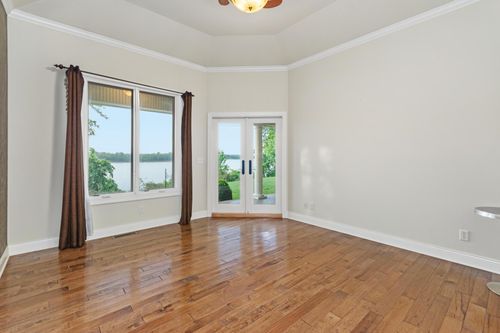 250 Spyglass Dr, Ledbetter, KY, 42058-9627 | Card Image