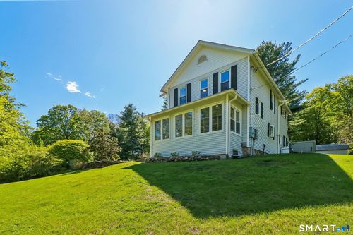 5 Westwood Rd, Woodbury, CT, 06798-2719 | Card Image
