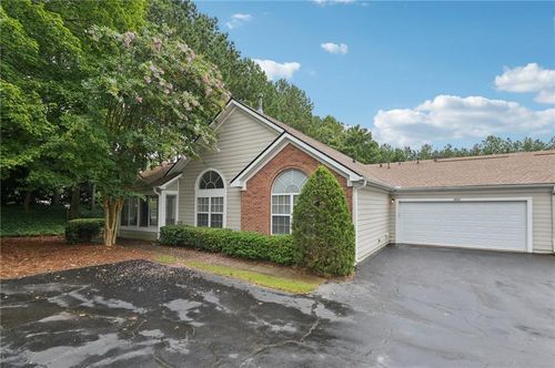 u19-3860 Vineyards Lake Cir Nw, Kennesaw, GA, 30144-7408 | Card Image