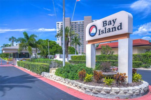 apt-608-7400 Sun Island Dr S, SOUTH PASADENA, FL, 33707-4419 | Card Image