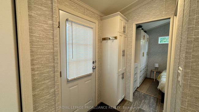240 Pinewood Park Rd, House other with 2 bedrooms, 1 bathrooms and 4 parking in Haley Station ON | Image 14
