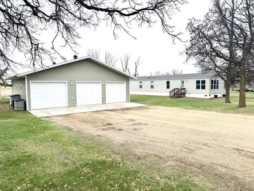 610 Tamarack St, Badger, MN, 56714-4128 | Card Image