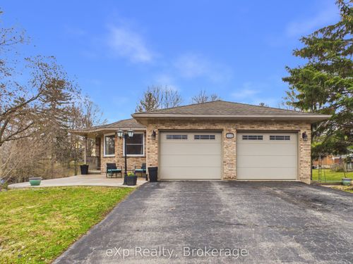 308 Mary St, Walkerton, ON, N0G2V0 | Card Image