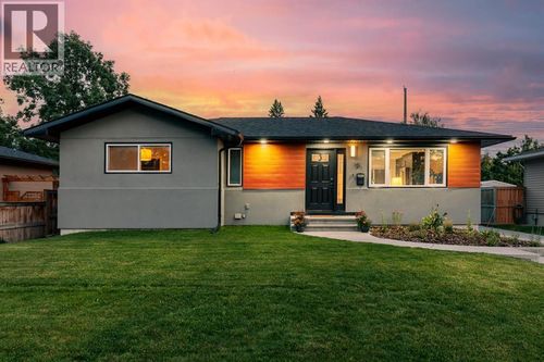 15 Harley Rd Sw, Calgary, AB, T2V3K4 | Card Image