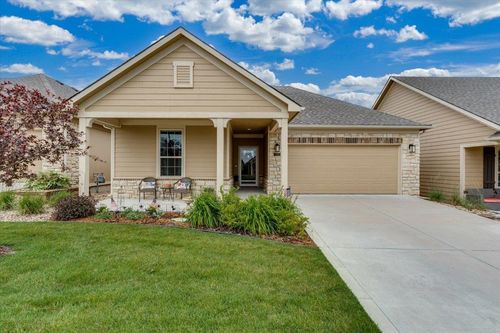925 E Clearlake St, Derby, KS, 67037-4063 | Card Image