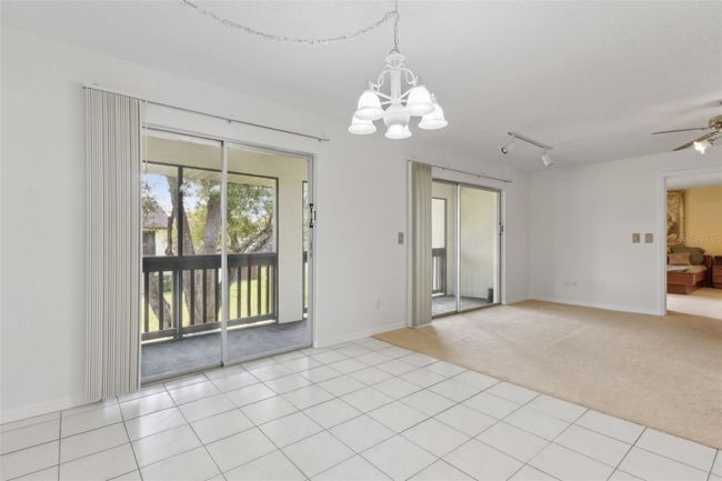 Dining with Balcony | Image 12