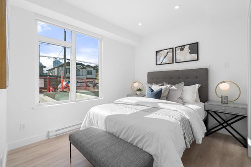 207-7161 17th Ave, Burnaby, BC, V3N0K1 | Card Image