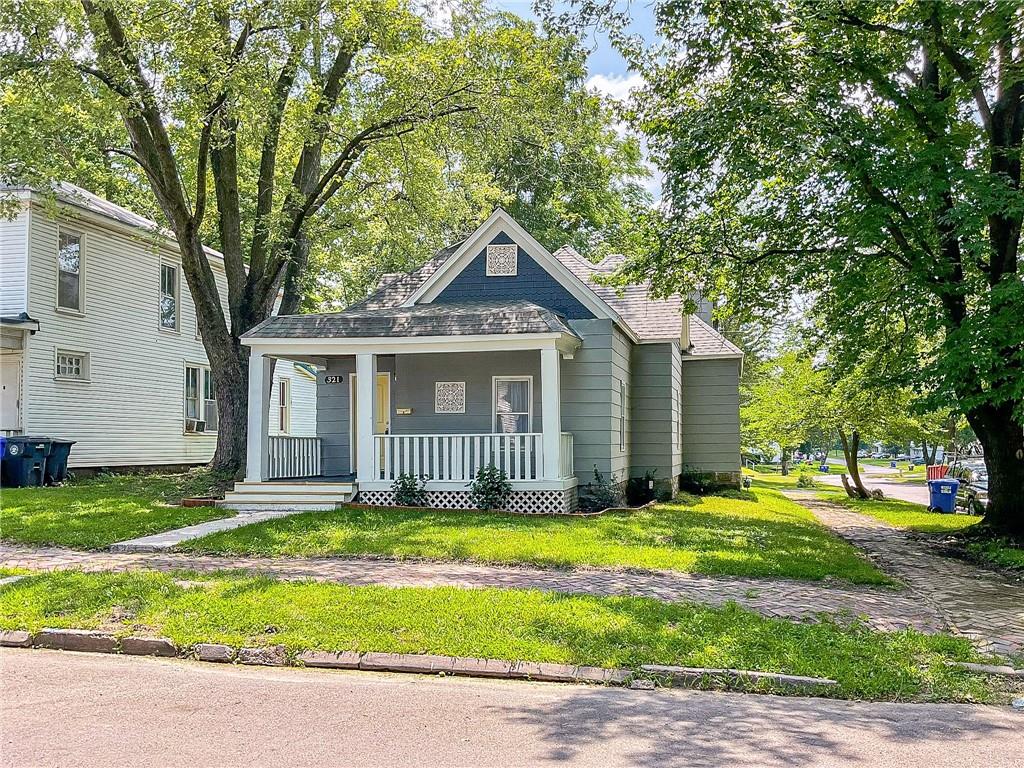 10th St, Sedalia, MO 65301