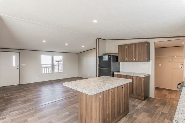 Brand new dishwasher, range, and refrigerator! | Image 8
