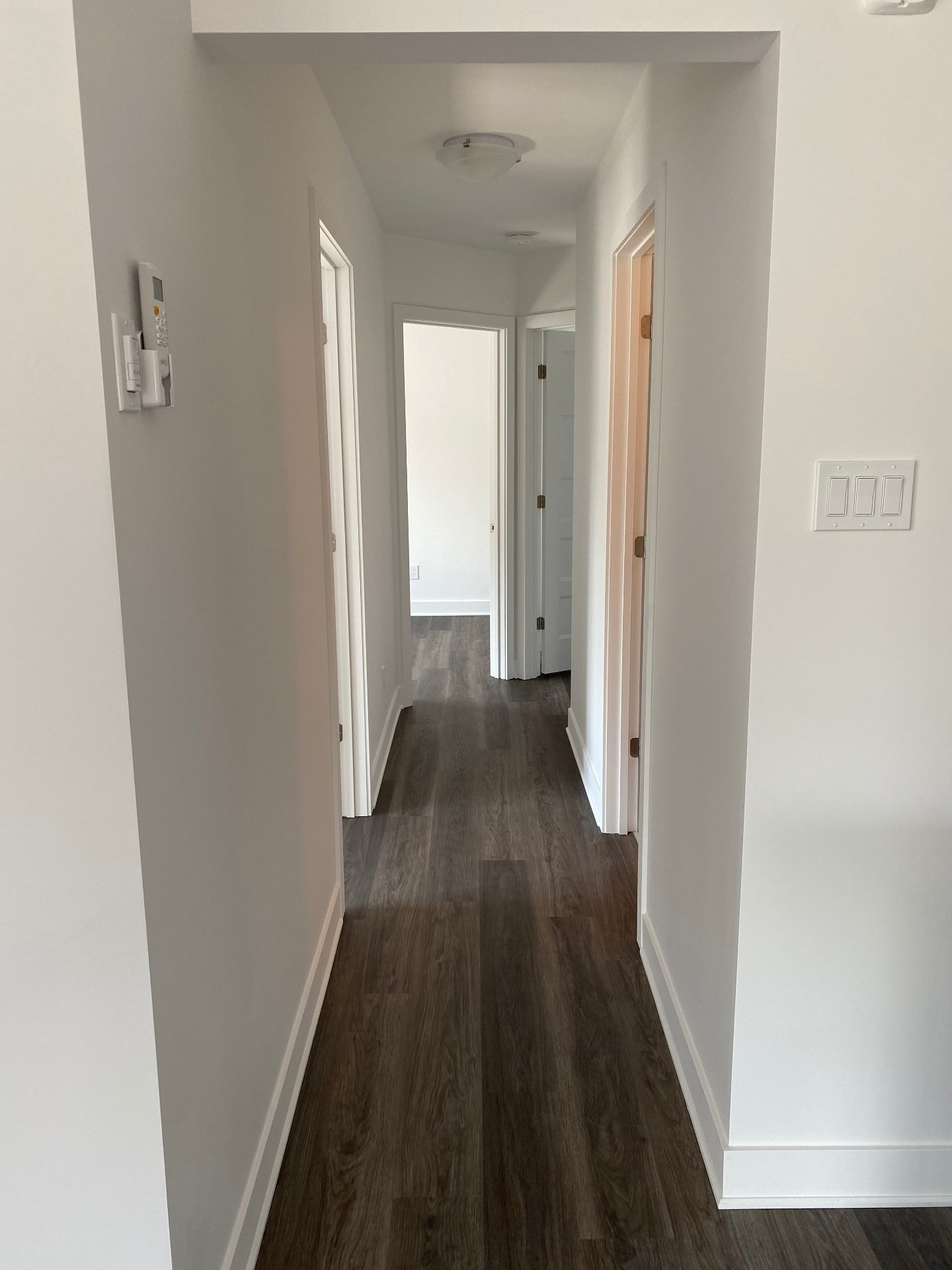 Residential Lease in Les Coteaux 3