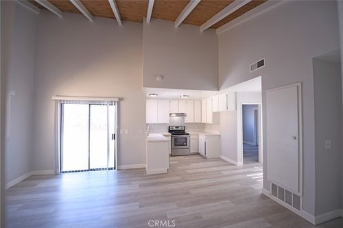 c-2264 Pamela Ln, Costa Mesa, CA, 92627 | Card Image