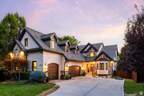 5010 S Wander Ln, Holladay, UT, 84117-6455 | Card Image