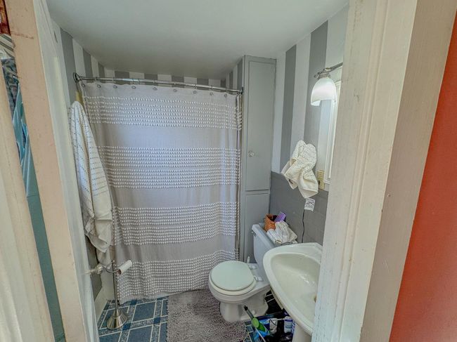 24861 Juniper Rd, House other with 3 bedrooms, 1 bathrooms and null parking in West Union IA | Image 19
