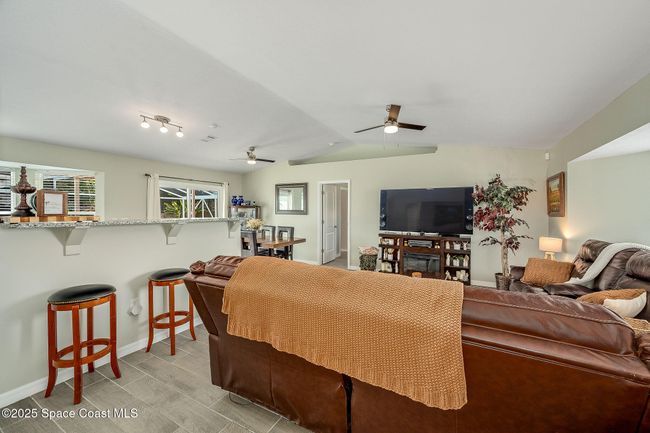 1005 Dallam Ave Nw, House other with 3 bedrooms, 2 bathrooms and null parking in Palm Bay FL | Image 17
