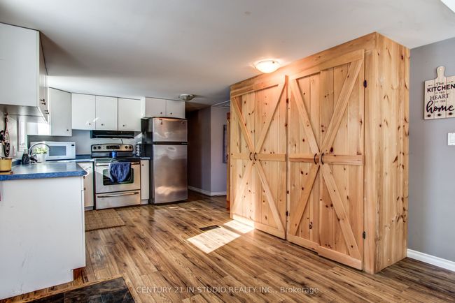 580335 Sideroad 60, House other with 4 bedrooms, 2 bathrooms and 15 parking in Berkeley ON | Image 13