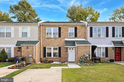 8210 Buist Ave, PHILADELPHIA, PA, 19153-1003 | Card Image