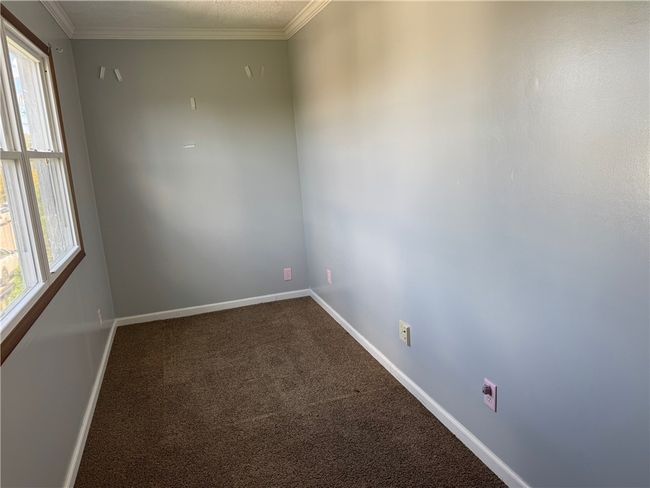 24 Grant St, House other with 3 bedrooms, 1 bathrooms and 1 parking in New Salem PA | Image 14
