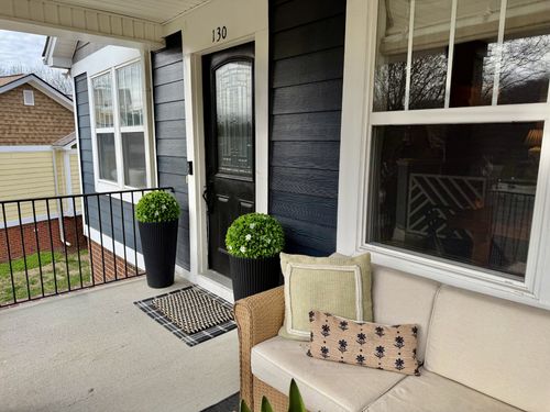 130 Carters Glen Pl, Franklin, TN, 37064-3568 | Card Image