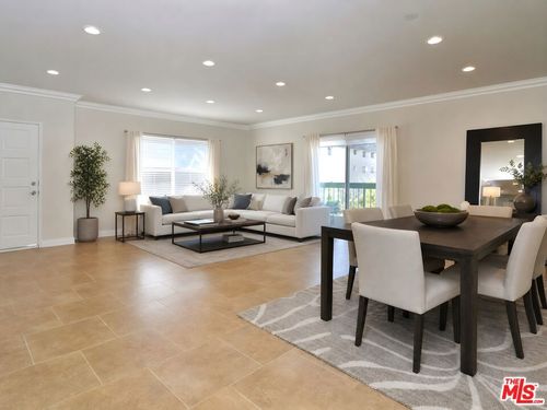 301-5354 Lindley Ave, Encino, CA, 91316-4367 | Card Image