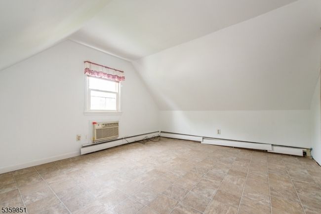 57 Burnside Pl, House other with 4 bedrooms, 1 bathrooms and null parking in Haskell NJ | Image 19