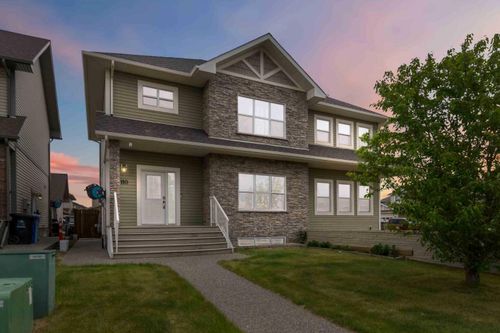 110 Merganser Cres, Fort Mcmurray, AB, T9K0S4 | Card Image