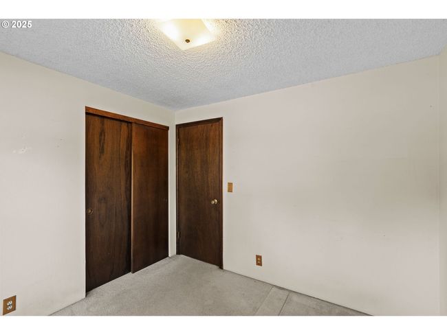 233 Se Paloma Ave, House other with 3 bedrooms, 3 bathrooms and 2 parking in Gresham OR | Image 13