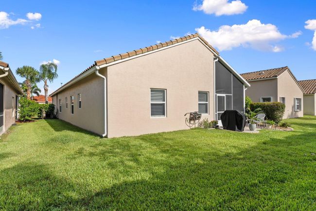 397 Nw Breezy Point Loop, House other with 2 bedrooms, 2 bathrooms and null parking in Port St. Lucie FL | Image 35