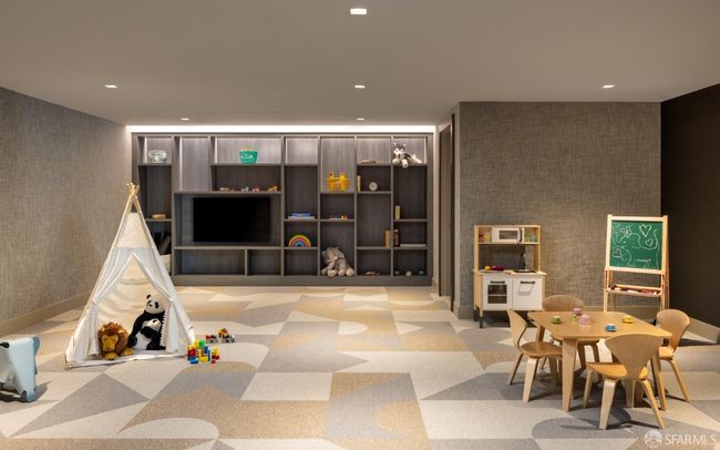 211 - 1 Bristol Ct, Condo with 1 bedrooms, 1 bathrooms and 1 parking in San Francisco CA | Image 17