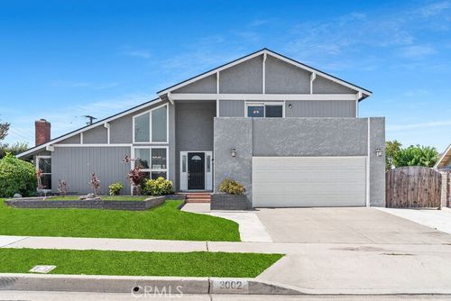 3002 N Pinewood St, Orange, CA, 92865-1221 | Card Image