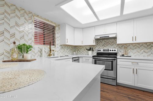 410-4303 E Cactus Rd, Phoenix, AZ, 85032-7638 | Card Image