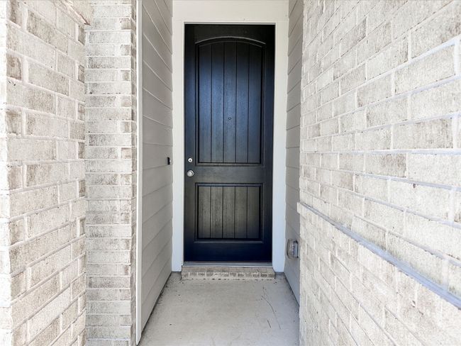 Front Door | Image 8