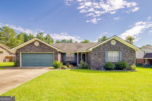 388 Meloney Dr, Hinesville, GA, 31313-5756 | Card Image