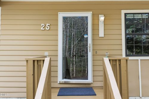apt-25-3622 Colchester St, Durham, NC, 27707-4563 | Card Image