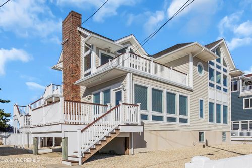 913 N Ocean Ave, Seaside Park, NJ, 08752-1431 | Card Image