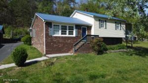 1282 Sweetwater Rd, Newport, TN, 37821-6116 | Card Image