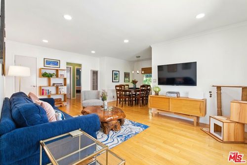 12-1929 Tamarind Ave, Los Angeles, CA, 90038-1924 | Card Image